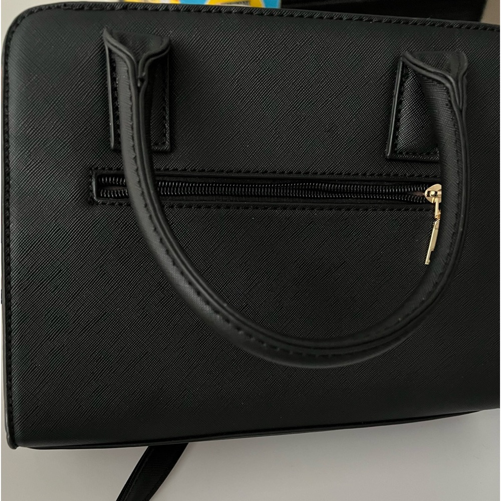 Black purse
